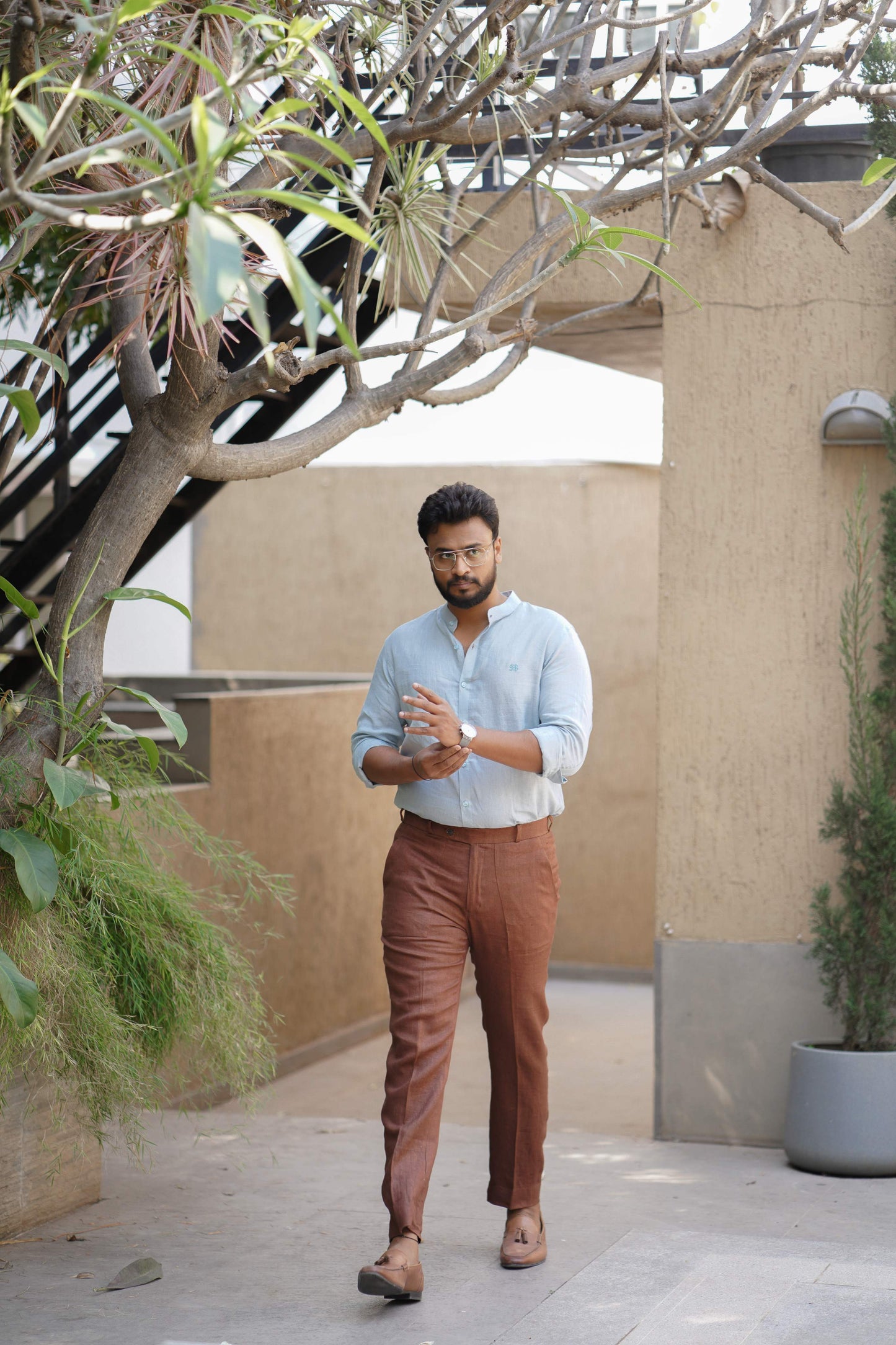 HOS Pure Linen Mens Blue Shirt front walk look