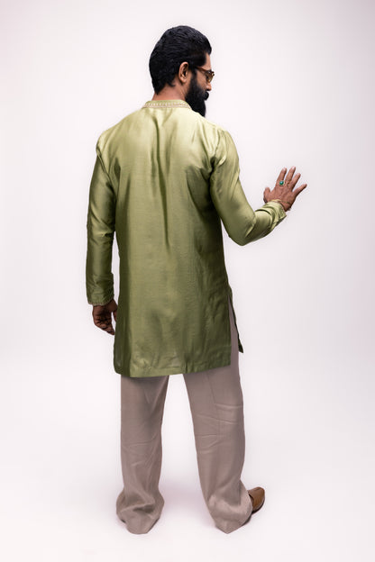 Majestic Mehendi Edit | Green Silk Embroidery Kurta