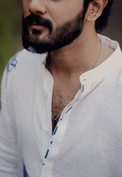 HOS Blue Sparrow Printed White Cotton Linen Mens Shirt Collar print close up 